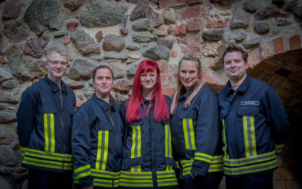 SEBASTIAN SWILLUS, KATJA MEARTEN, FRANZISKA GENSICKE, REBECCA CZERMIN & RONNY KÖHLER